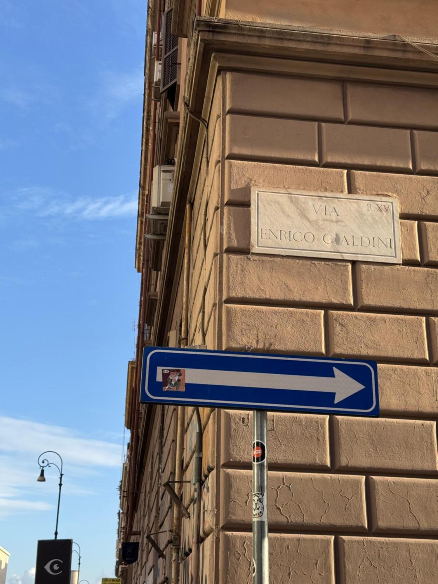 Flat 7 Rome Guesthouse ภายนอก รูปภาพ