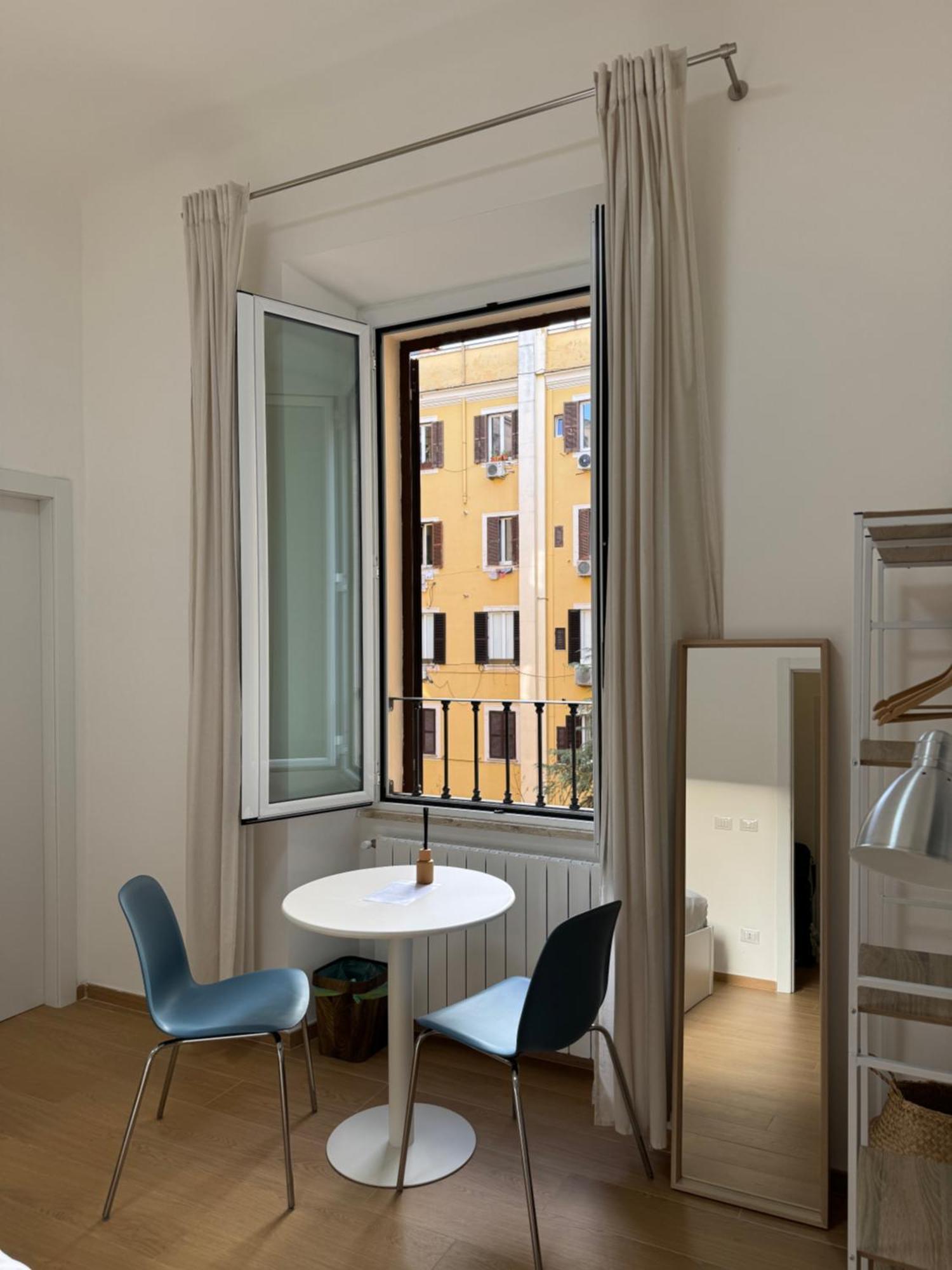 Flat 7 Rome Guesthouse ภายนอก รูปภาพ