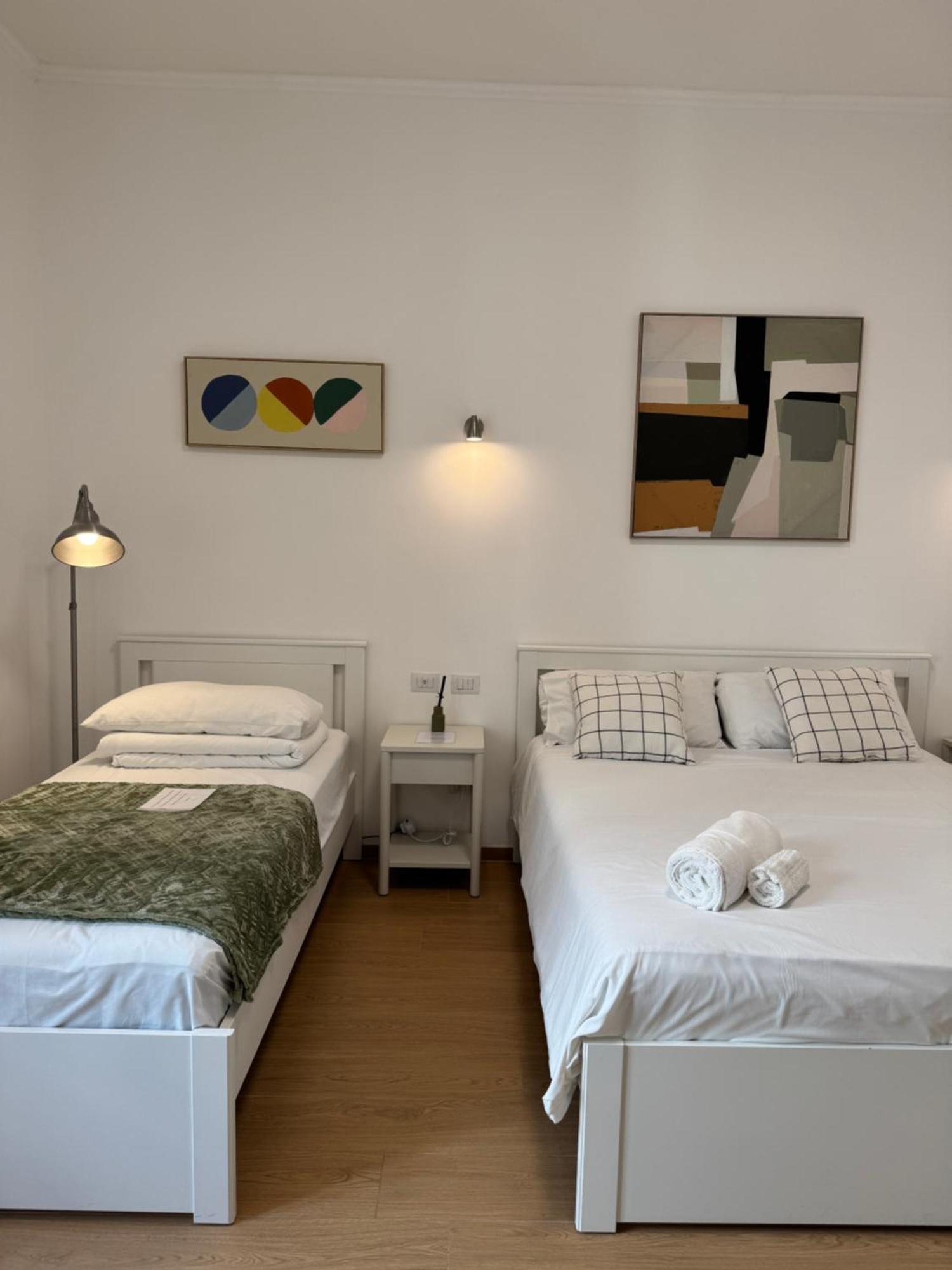 Flat 7 Rome Guesthouse ภายนอก รูปภาพ