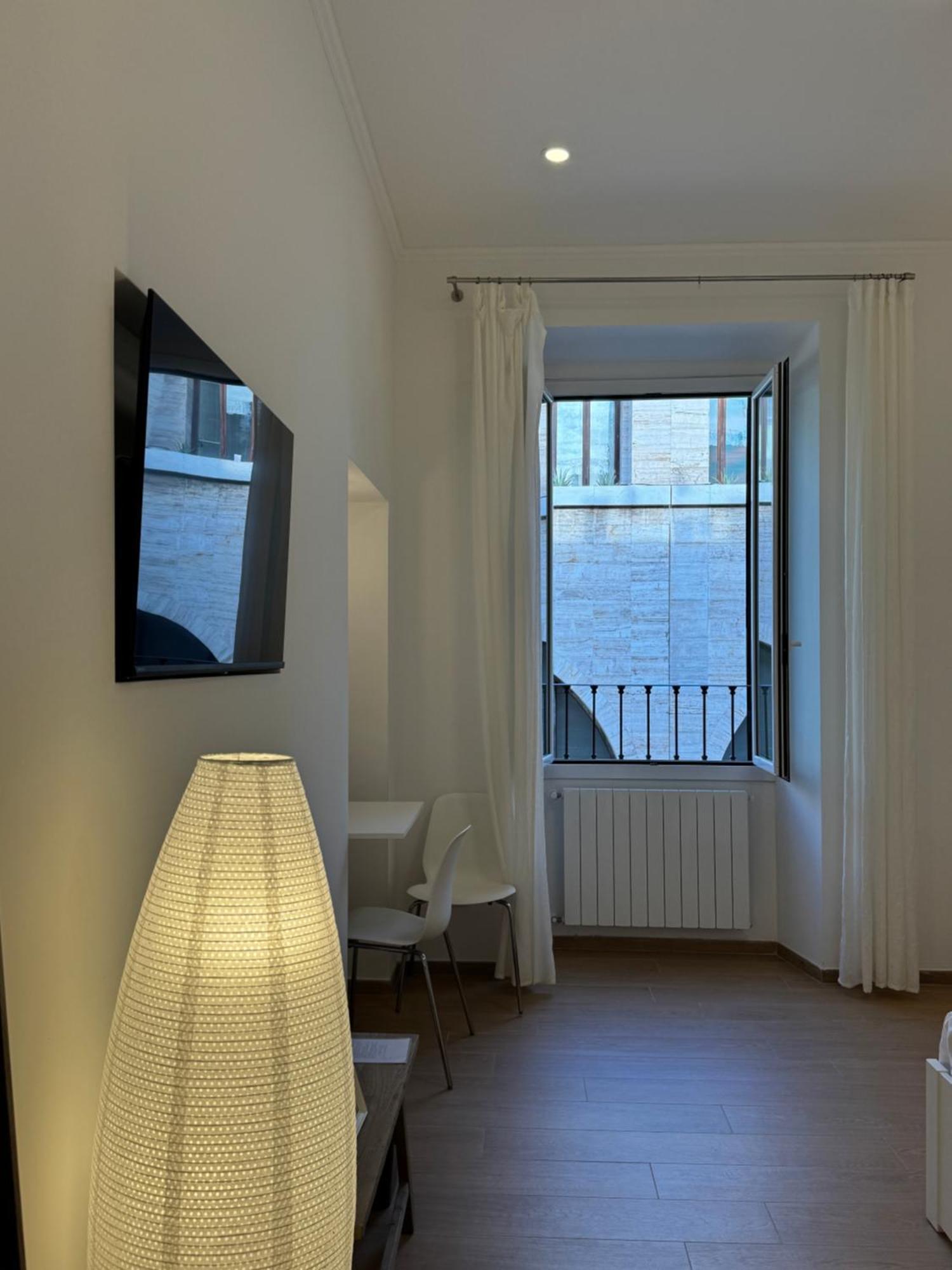 Flat 7 Rome Guesthouse ภายนอก รูปภาพ