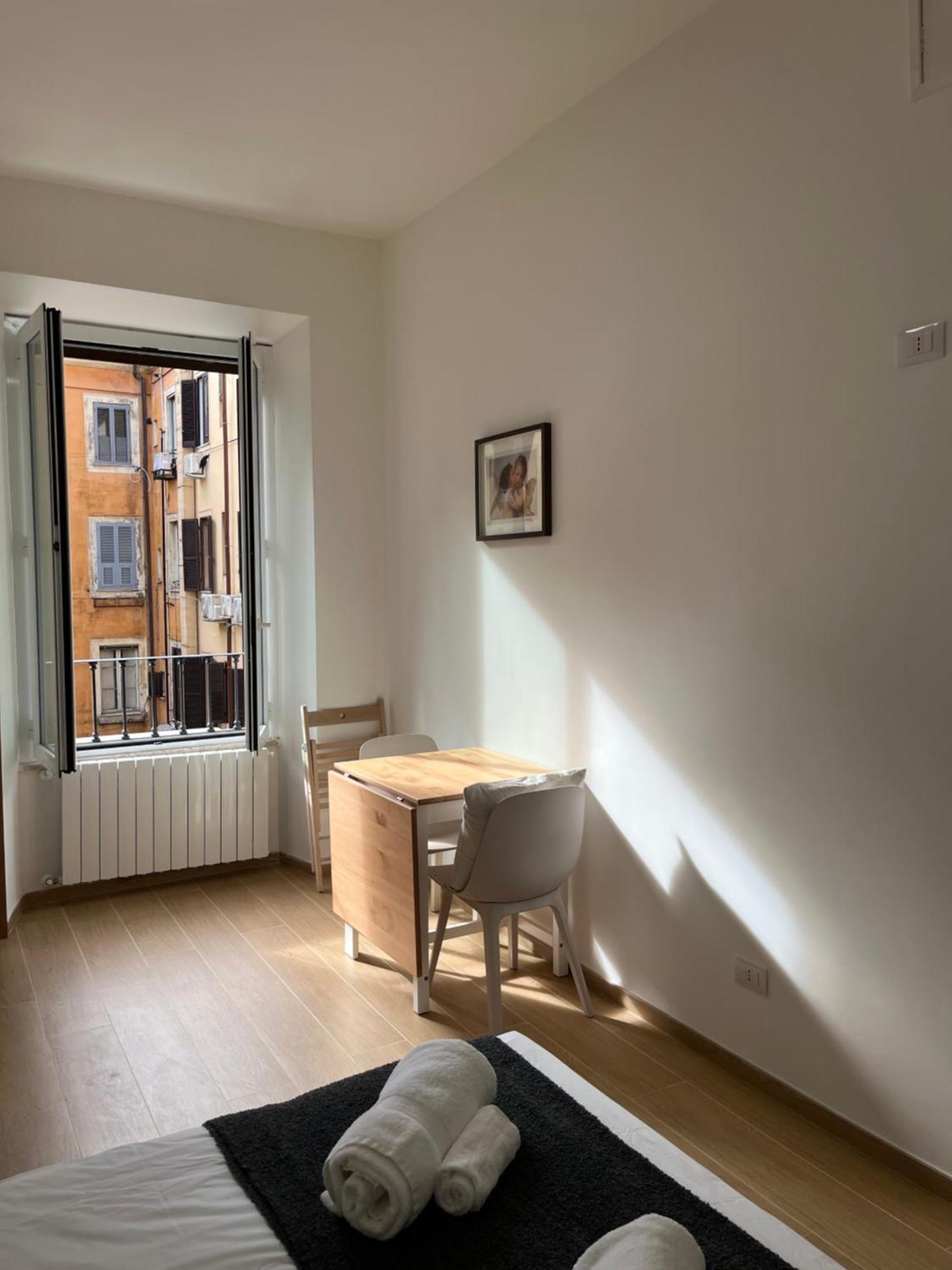 Flat 7 Rome Guesthouse ภายนอก รูปภาพ